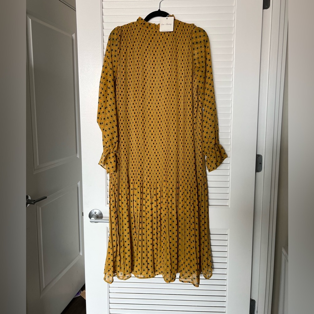 Mustard yellow patterned long sleeve dress